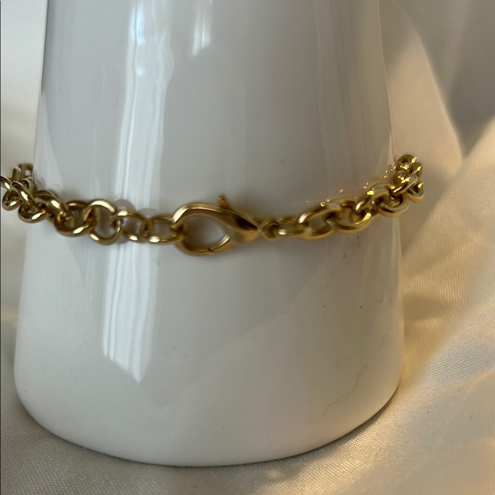 Gold Charm Bracelet - Picture 2 of 4